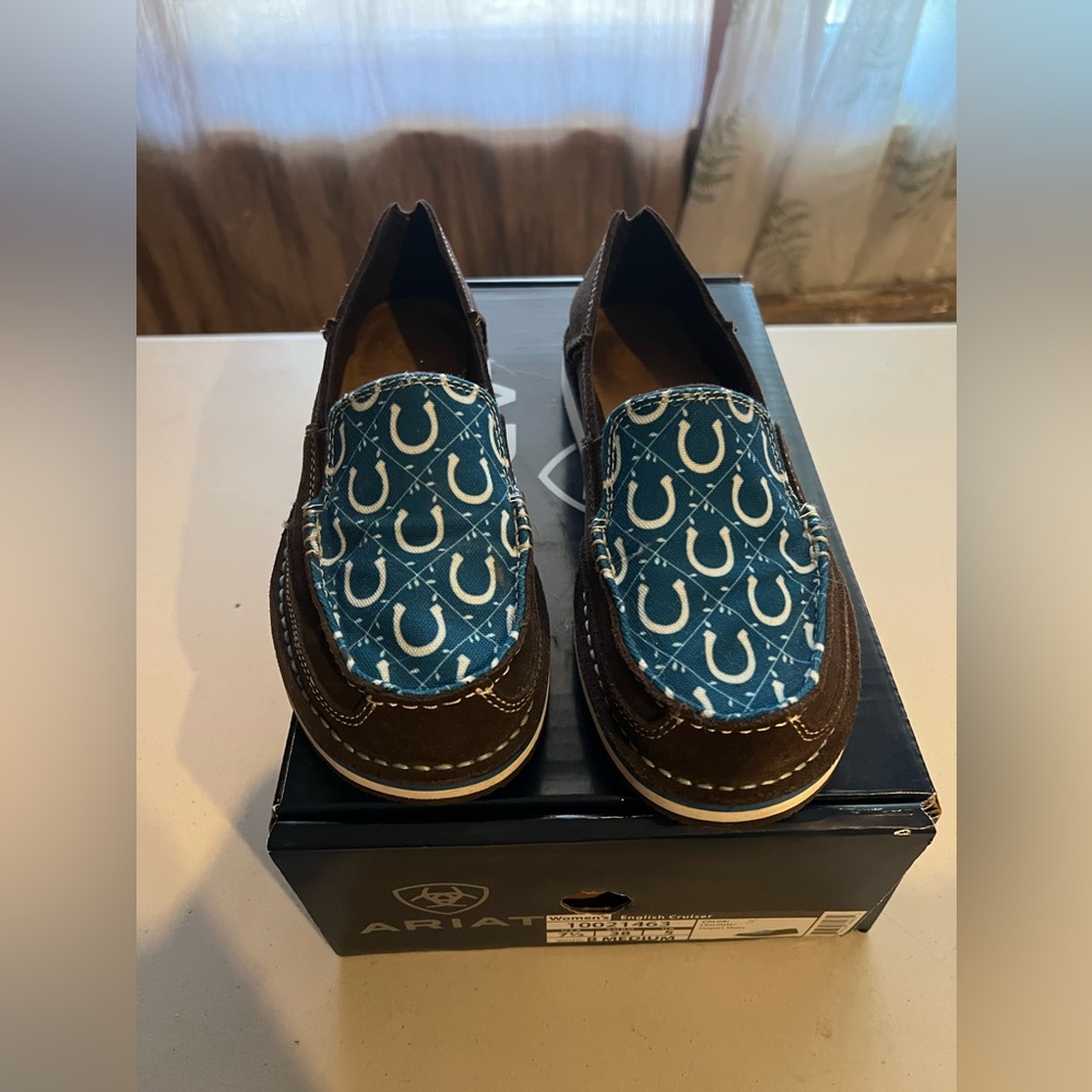 Ariat “Seaport” Cruisers